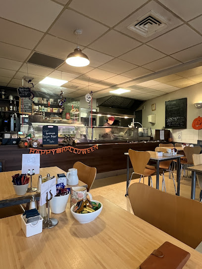 CAFE M - homestyle roots ltd