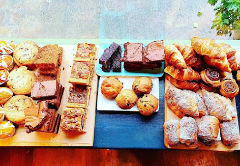 The Bear Paw Deli - Greystones Theatre Lane